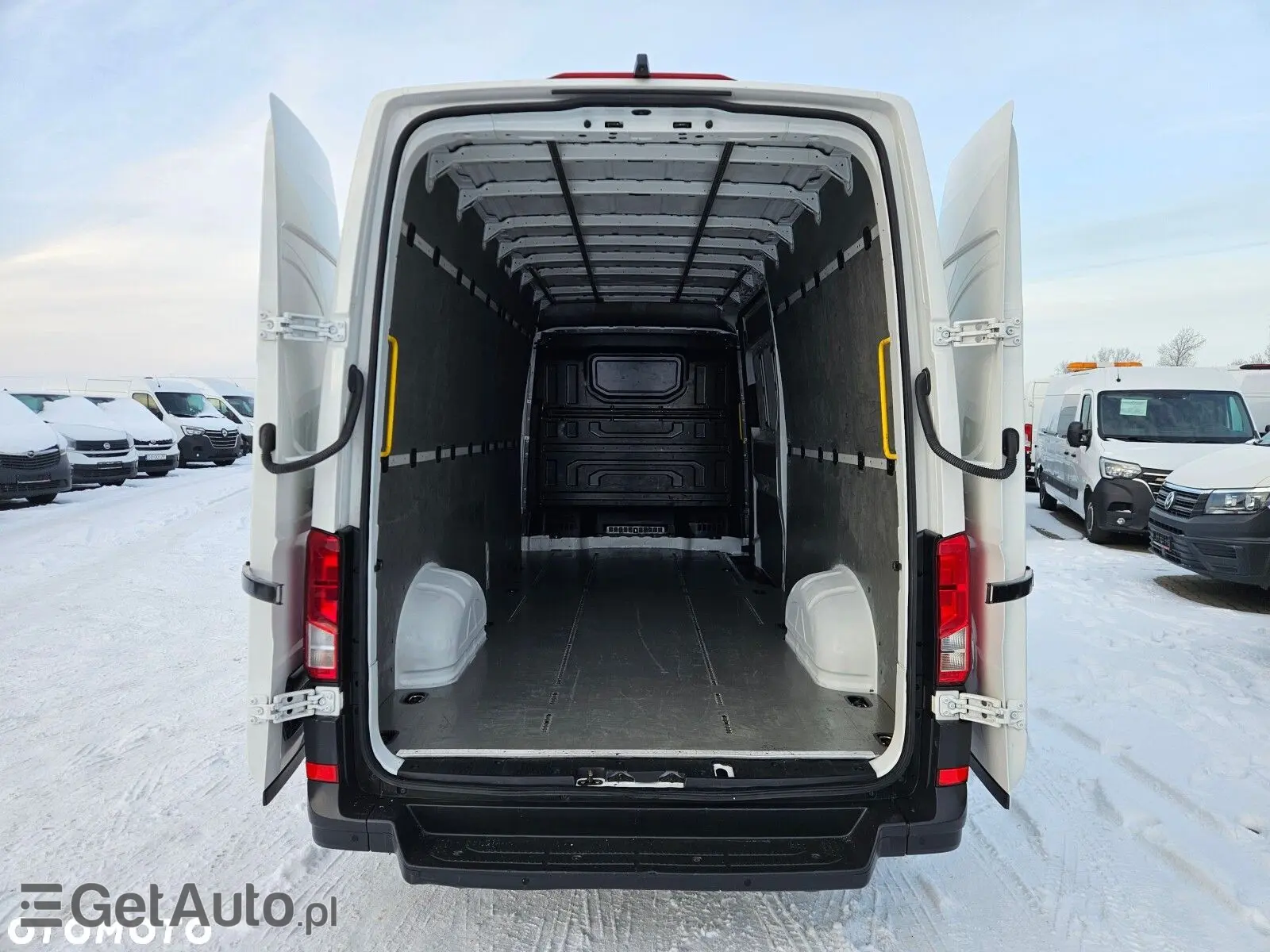 VOLKSWAGEN Crafter L