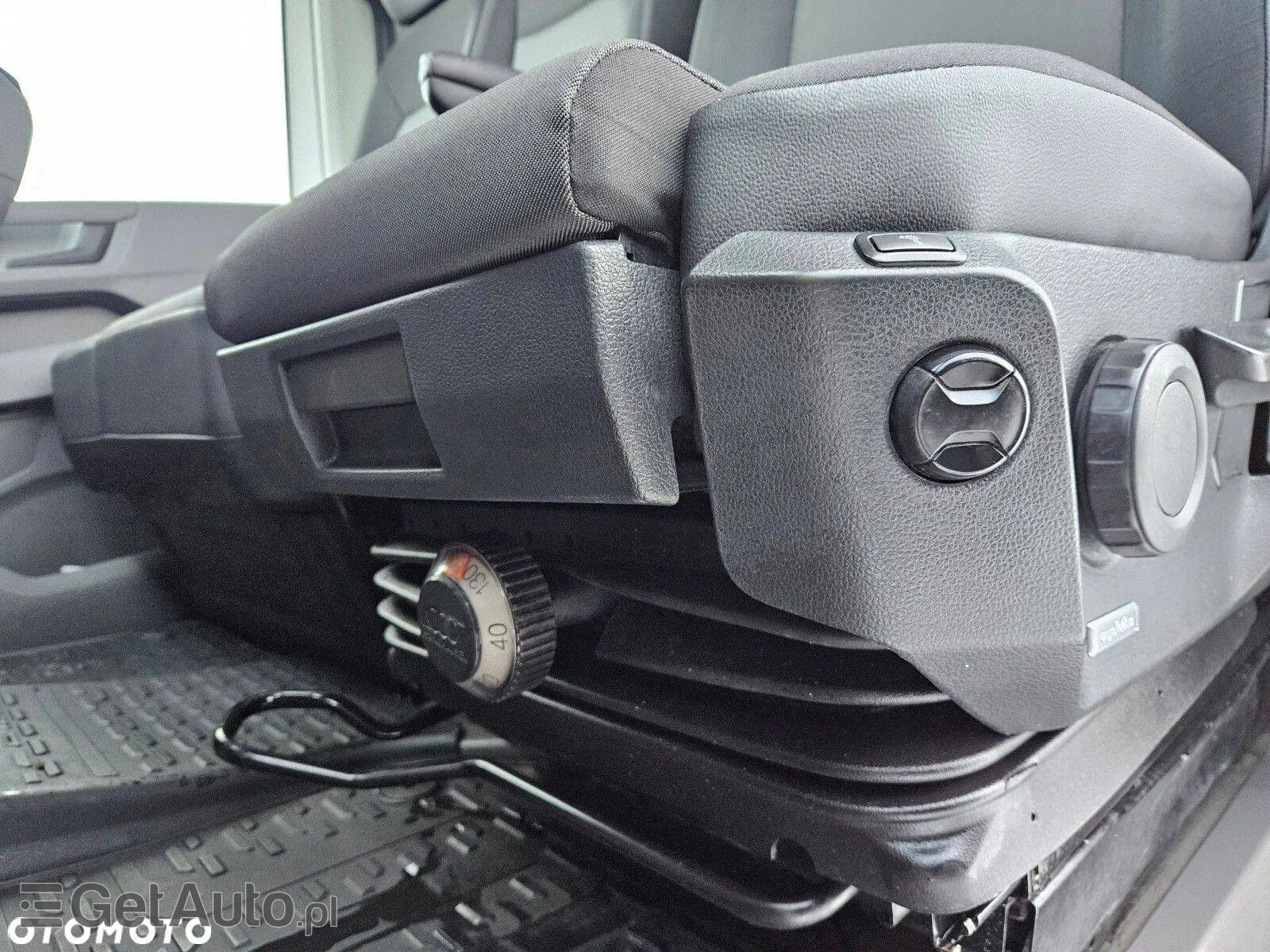 VOLKSWAGEN Crafter L