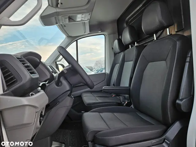VOLKSWAGEN Crafter L
