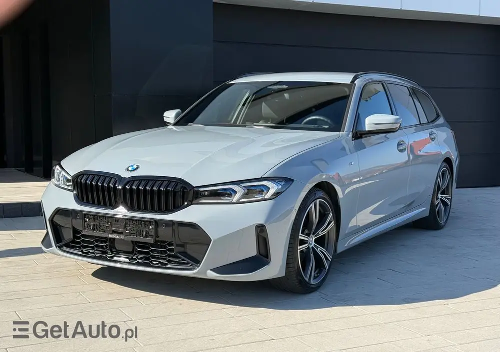 BMW Seria 3 320d xDrive M Sport Shadow