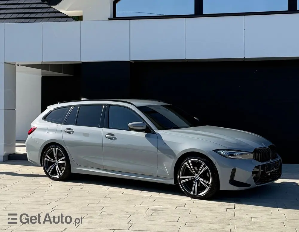 BMW Seria 3 320d xDrive M Sport Shadow