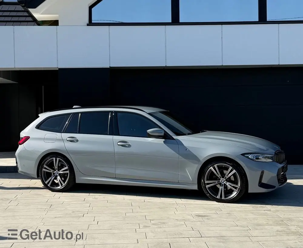 BMW Seria 3 320d xDrive M Sport Shadow