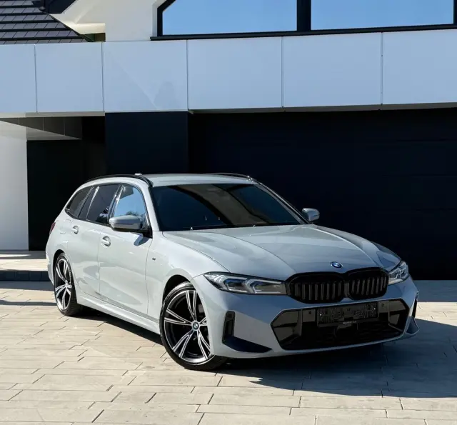 BMW Seria 3 320d xDrive M Sport Shadow
