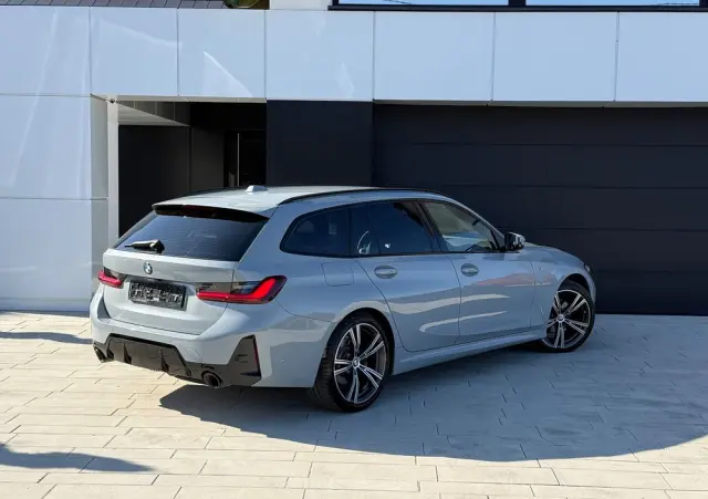 BMW Seria 3 320d xDrive M Sport Shadow