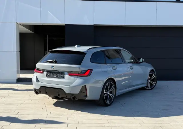 BMW Seria 3 320d xDrive M Sport Shadow