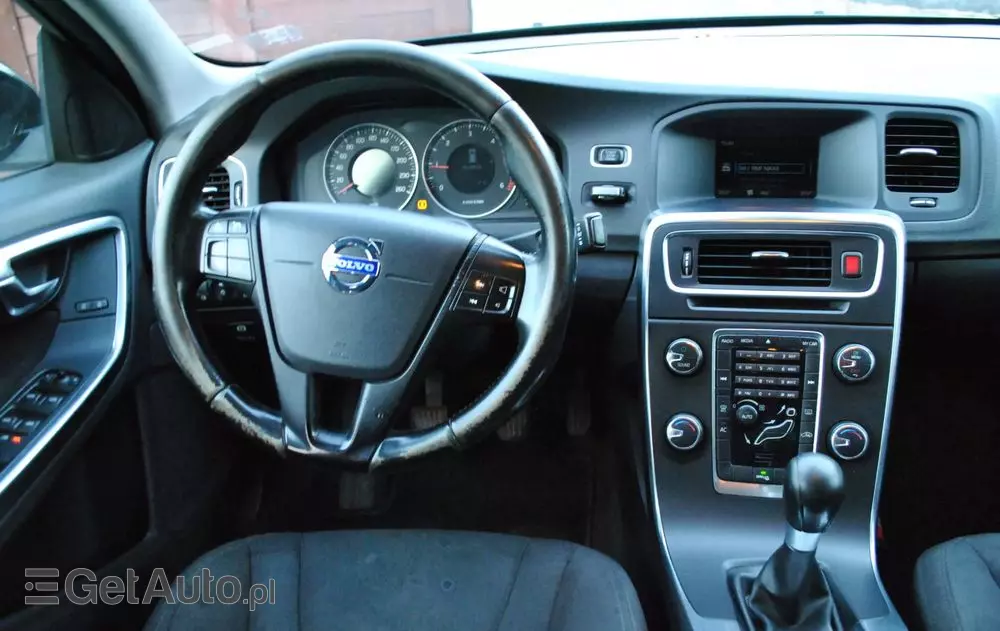VOLVO V60 D2 Edition
