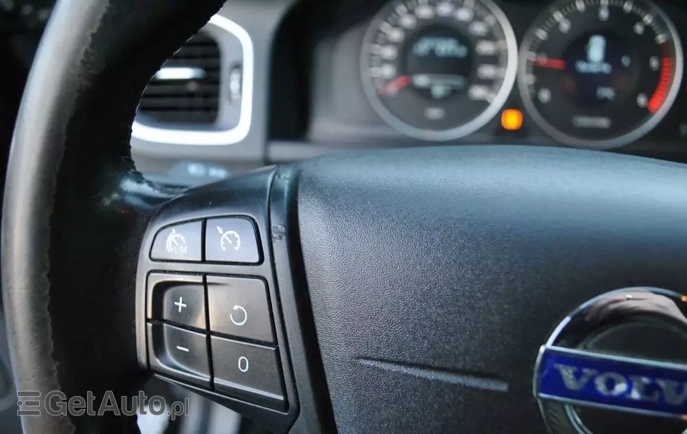 VOLVO V60 D2 Edition