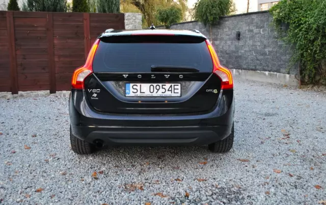 VOLVO V60 D2 Edition