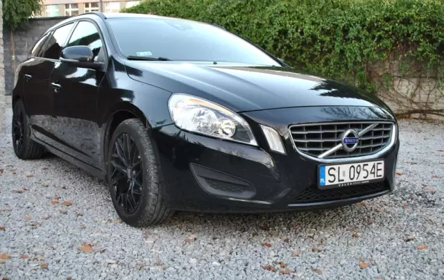 VOLVO V60 D2 Edition