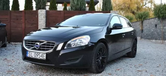VOLVO V60 D2 Edition