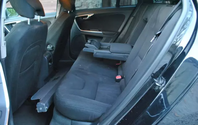 VOLVO V60 D2 Edition