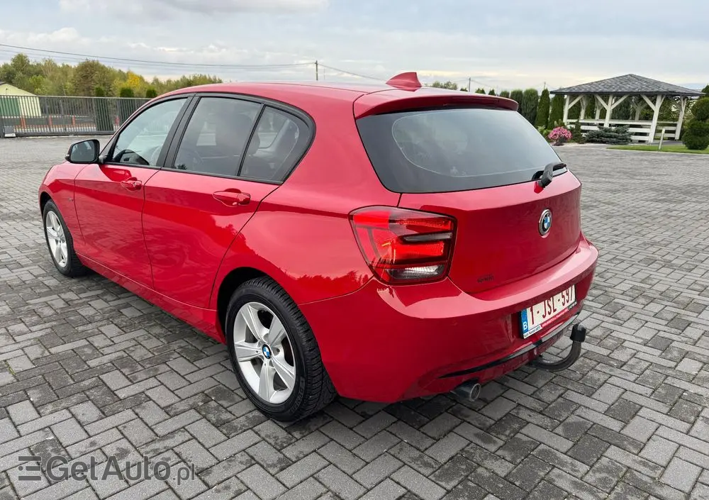 BMW Seria 1 116d Sport Line
