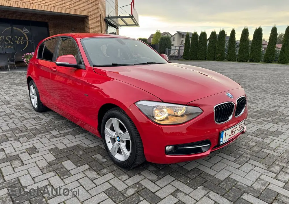 BMW Seria 1 116d Sport Line