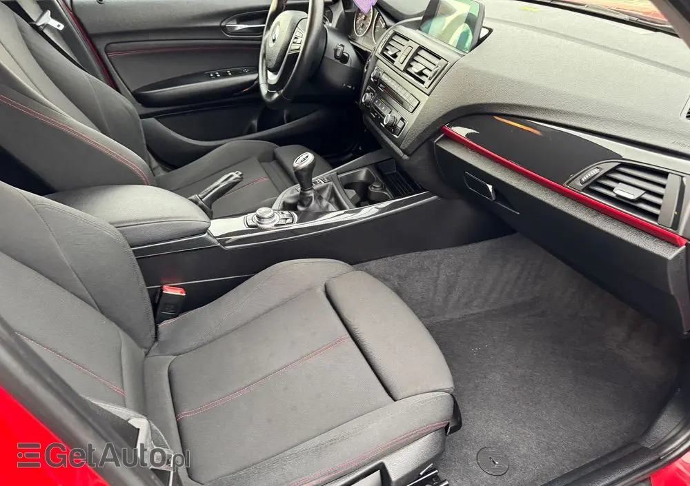 BMW Seria 1 116d Sport Line