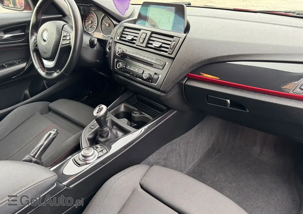 BMW Seria 1 116d Sport Line