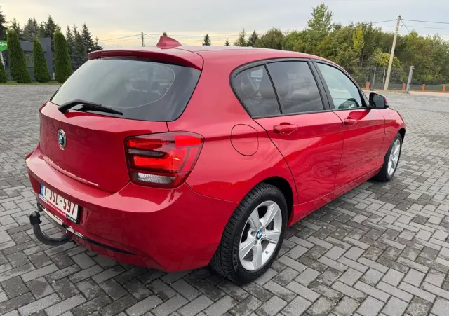 BMW Seria 1 116d Sport Line