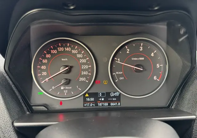 BMW Seria 1 116d Sport Line