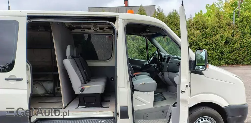 VOLKSWAGEN Crafter 