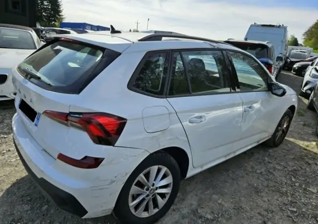 SKODA Kamiq 1.0 TSI DSG Active