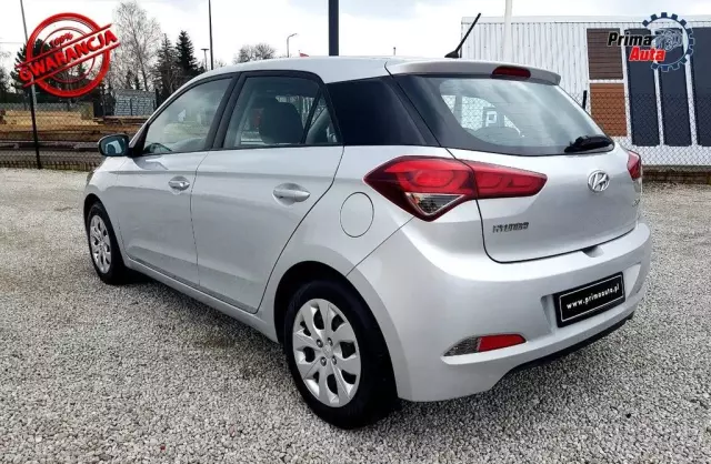 HYUNDAI I20 