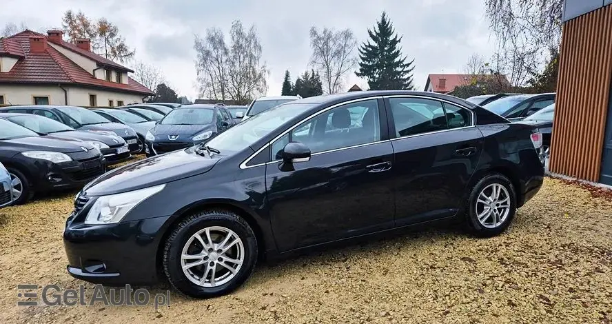 TOYOTA Avensis 2.0 Prestige NAVI