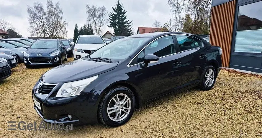 TOYOTA Avensis 2.0 Prestige NAVI