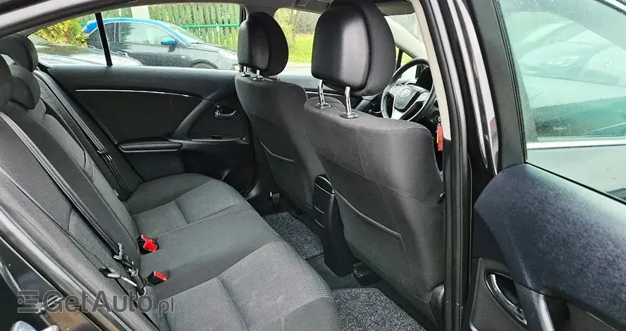 TOYOTA Avensis 2.0 Prestige NAVI