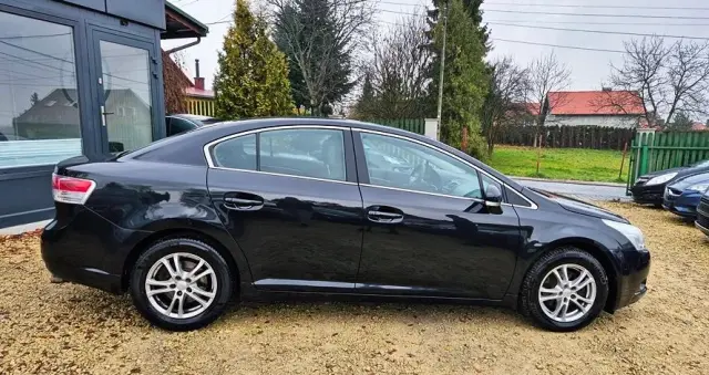 TOYOTA Avensis 2.0 Prestige NAVI
