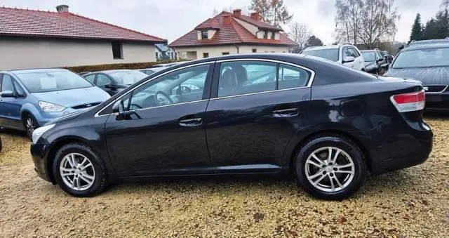 TOYOTA Avensis 2.0 Prestige NAVI