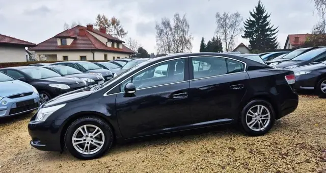 TOYOTA Avensis 2.0 Prestige NAVI