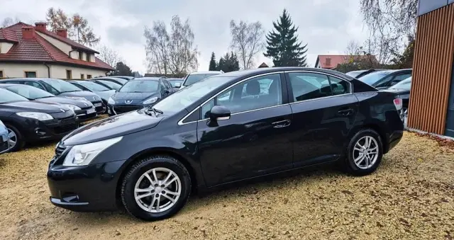 TOYOTA Avensis 2.0 Prestige NAVI