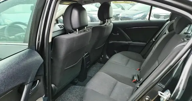 TOYOTA Avensis 2.0 Prestige NAVI