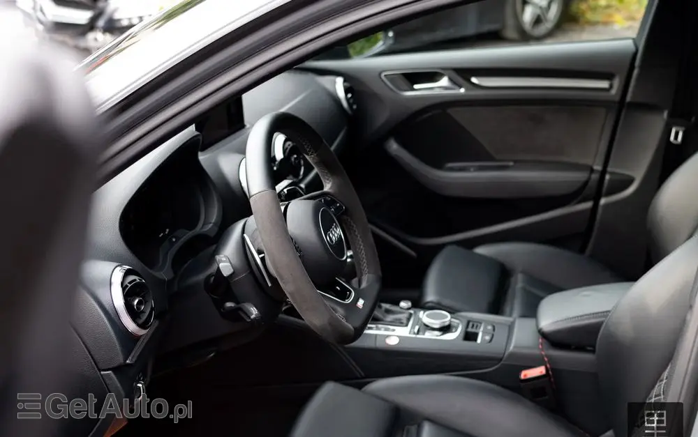 AUDI RS3 Sportback TFSI Quattro S tronic