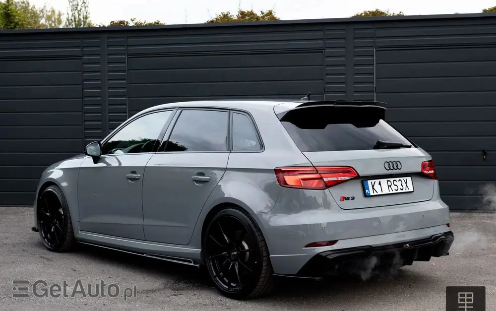 AUDI RS3 Sportback TFSI Quattro S tronic