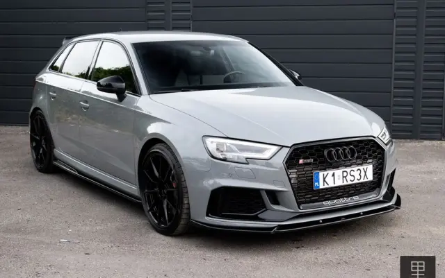 AUDI RS3 Sportback TFSI Quattro S tronic