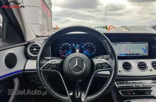 MERCEDES-BENZ Klasa E 