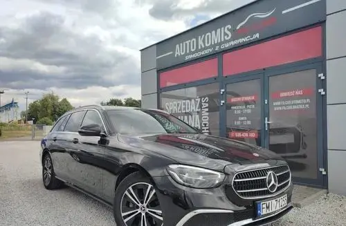 MERCEDES-BENZ Klasa E 