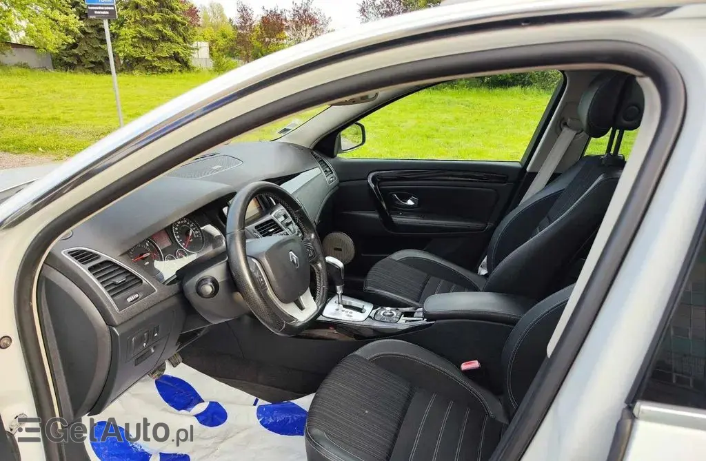 RENAULT Laguna 