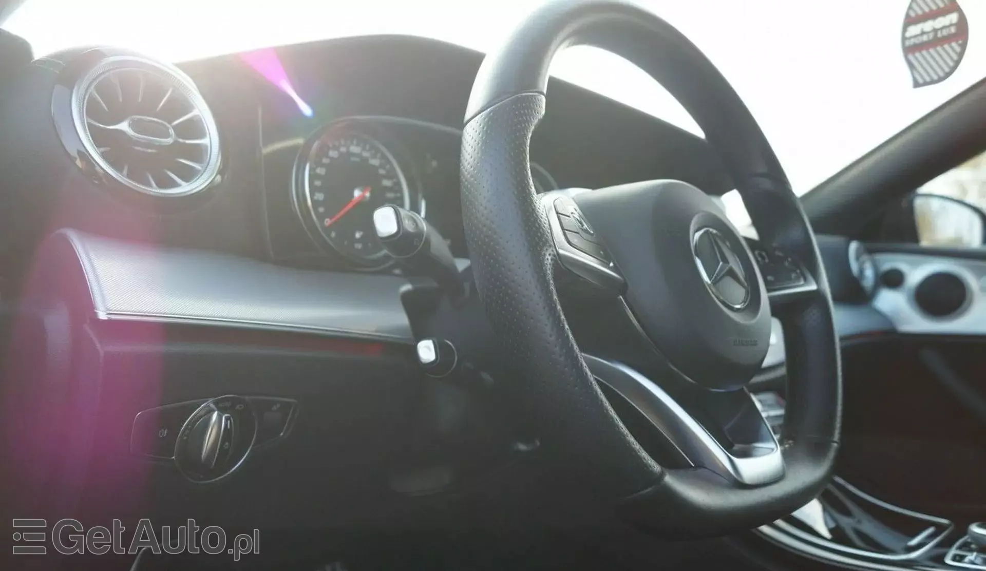 MERCEDES-BENZ Klasa E 