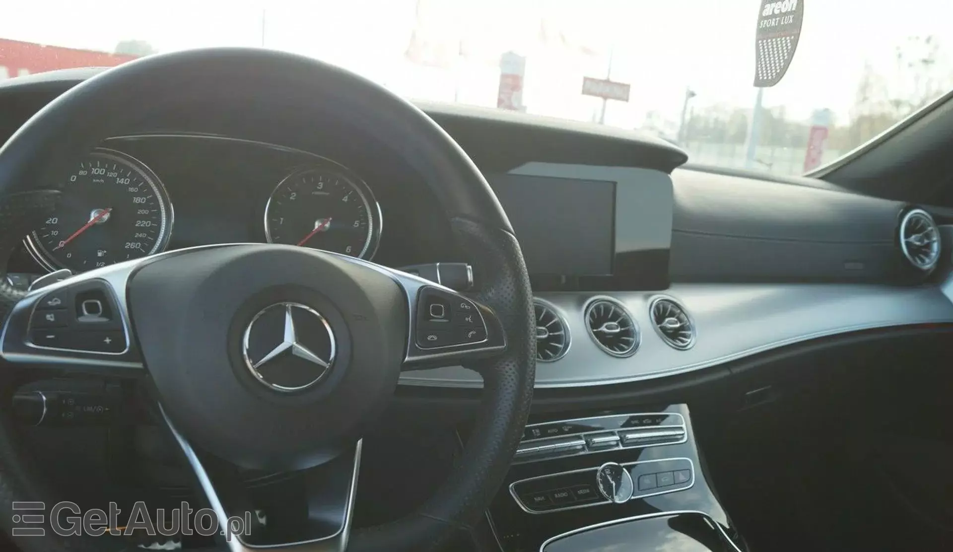 MERCEDES-BENZ Klasa E 