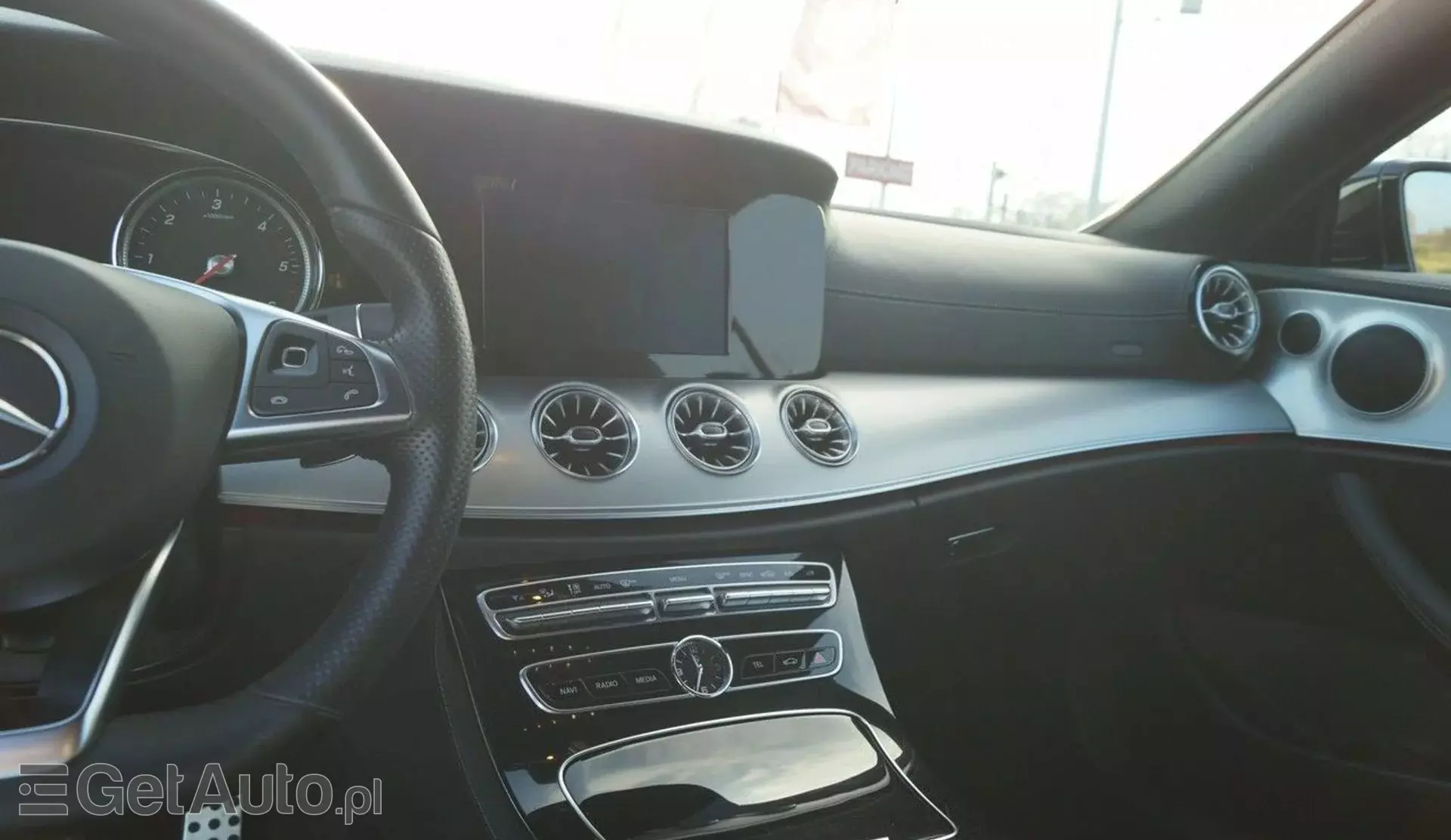 MERCEDES-BENZ Klasa E 