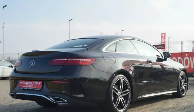 MERCEDES-BENZ Klasa E 