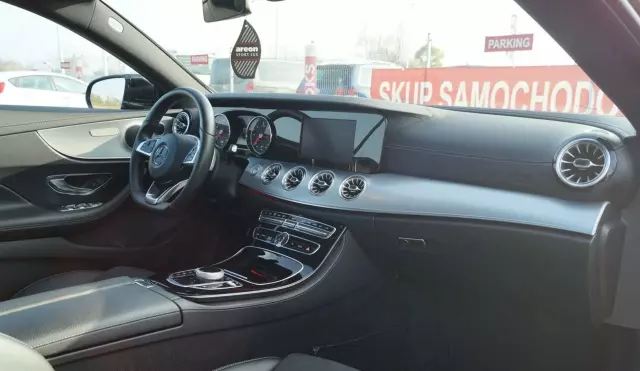 MERCEDES-BENZ Klasa E 