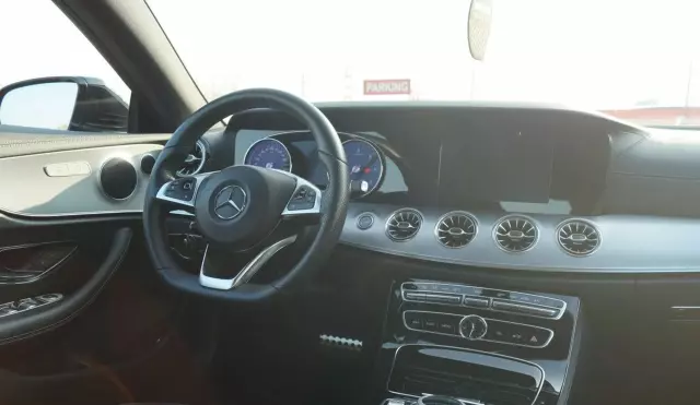 MERCEDES-BENZ Klasa E 