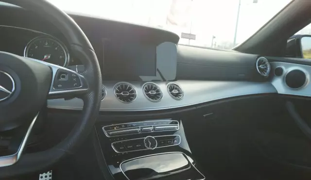 MERCEDES-BENZ Klasa E 