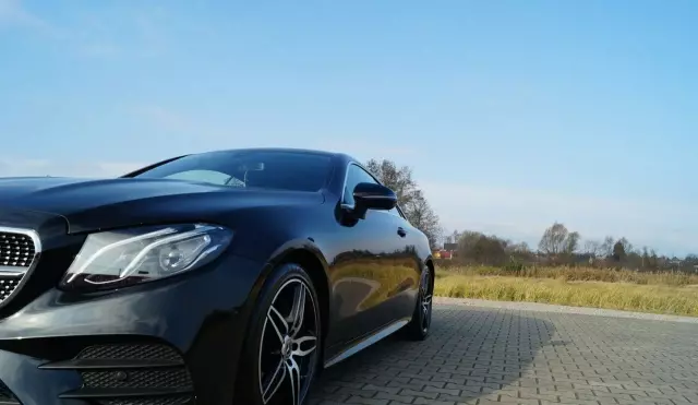 MERCEDES-BENZ Klasa E 