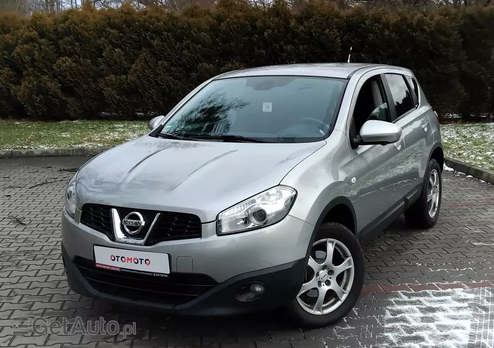 NISSAN Qashqai 2.0 4 x 4 visia