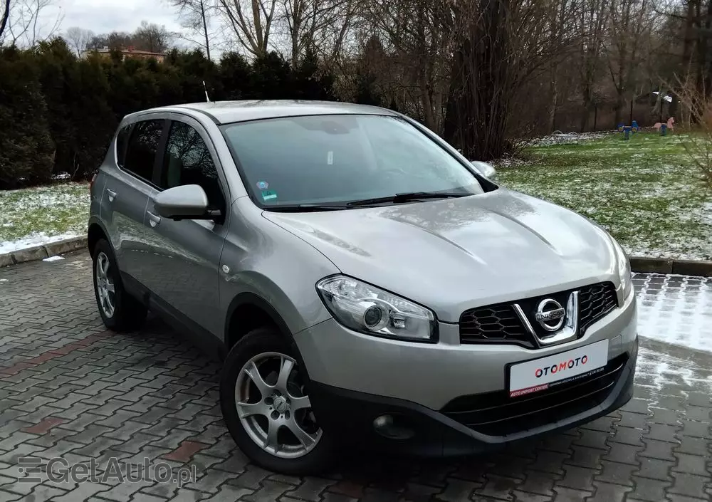 NISSAN Qashqai 2.0 4 x 4 visia