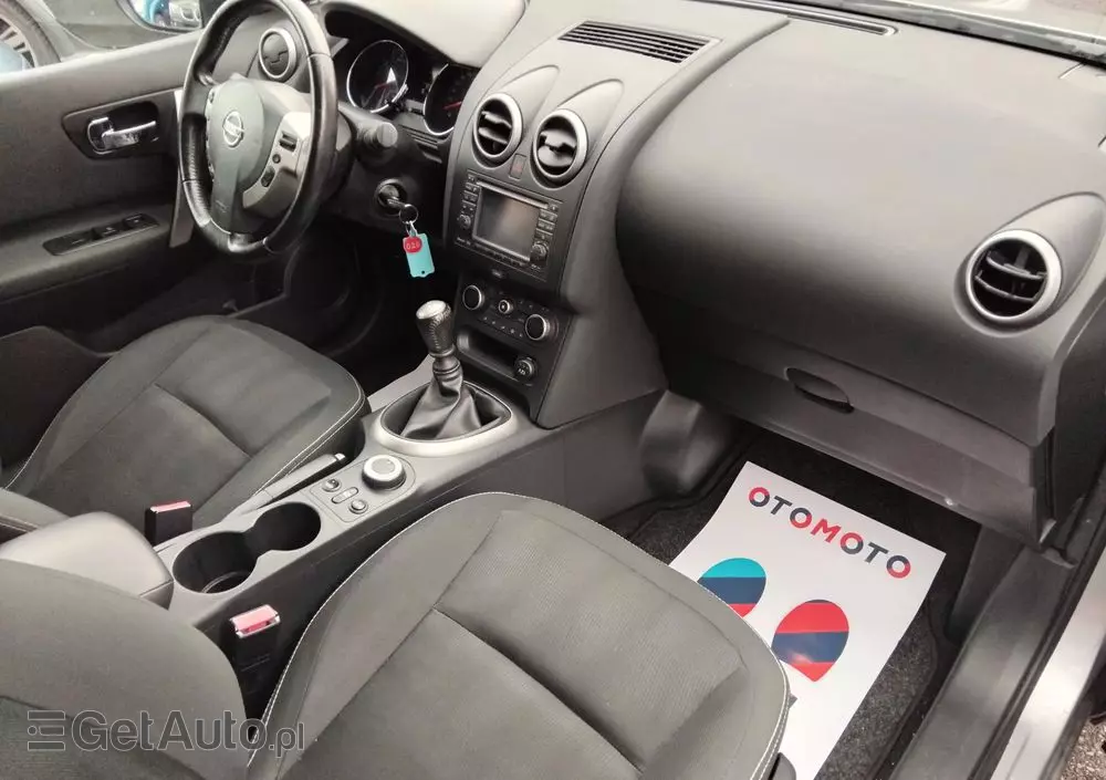 NISSAN Qashqai 2.0 4 x 4 visia