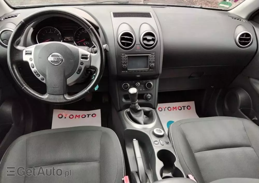 NISSAN Qashqai 2.0 4 x 4 visia